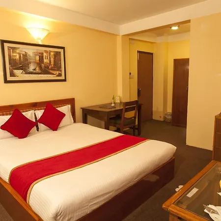 Royal Astoria Hotel