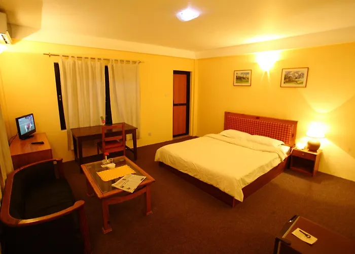 Royal Astoria