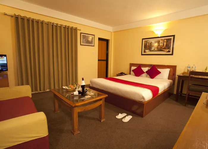 Royal Astoria 3*