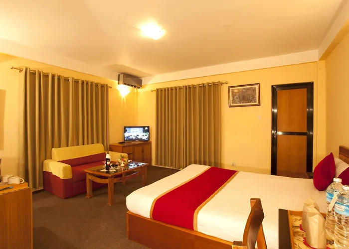 Royal Astoria 3*